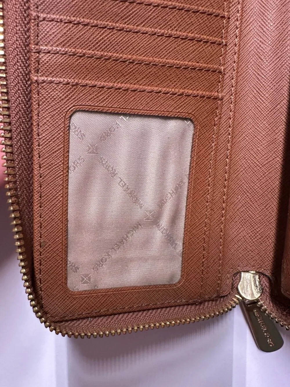 Michael Kors Large Jet Set Travel Pebbled Leather Wristlet - Camel 35T7GTVE7L